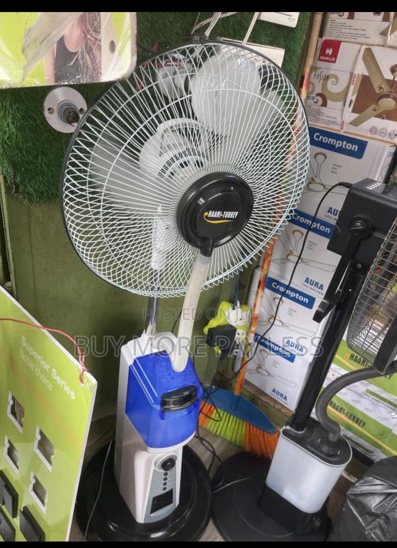 Rechargeable mist fan