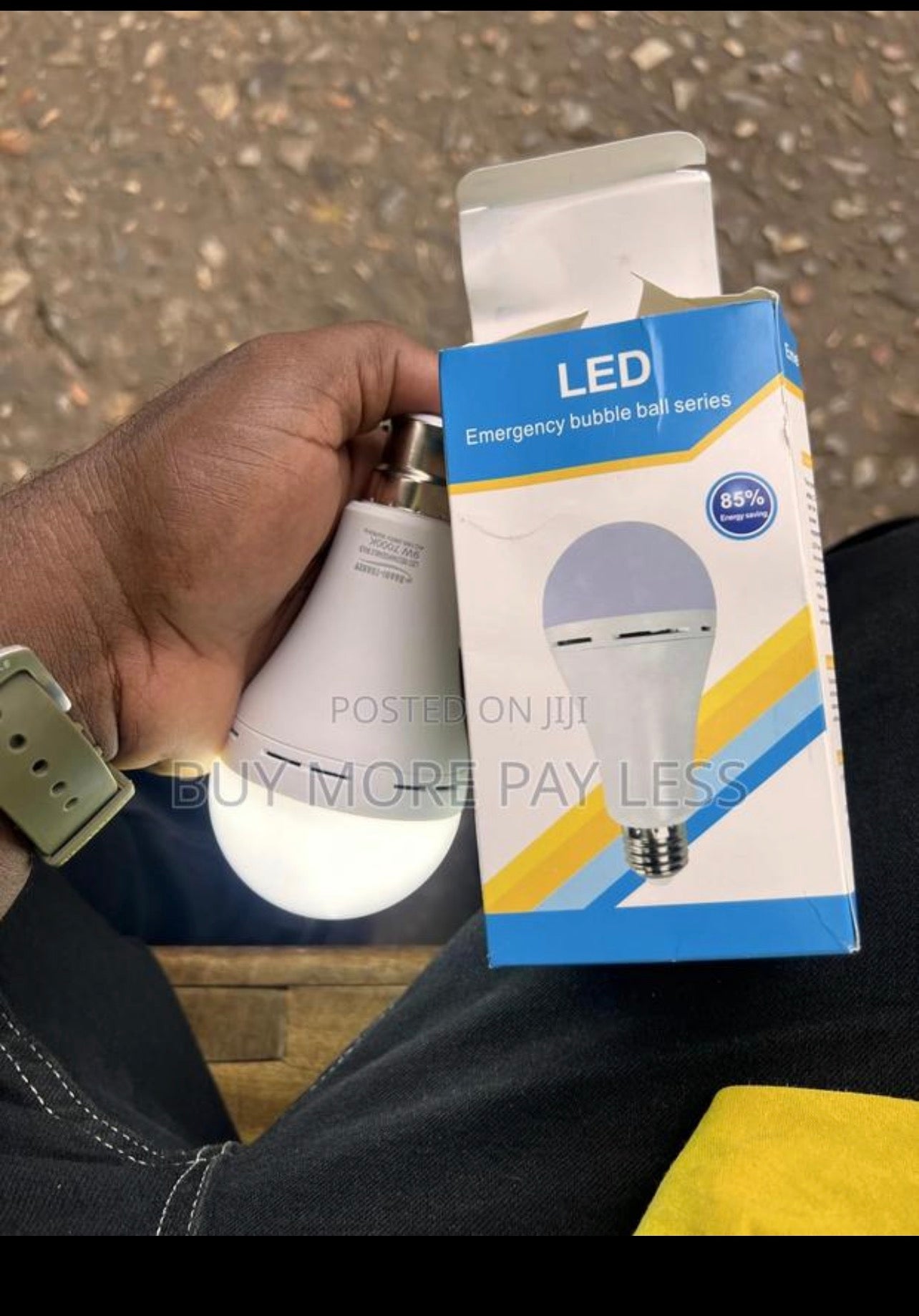9watts LED chargeable bulb