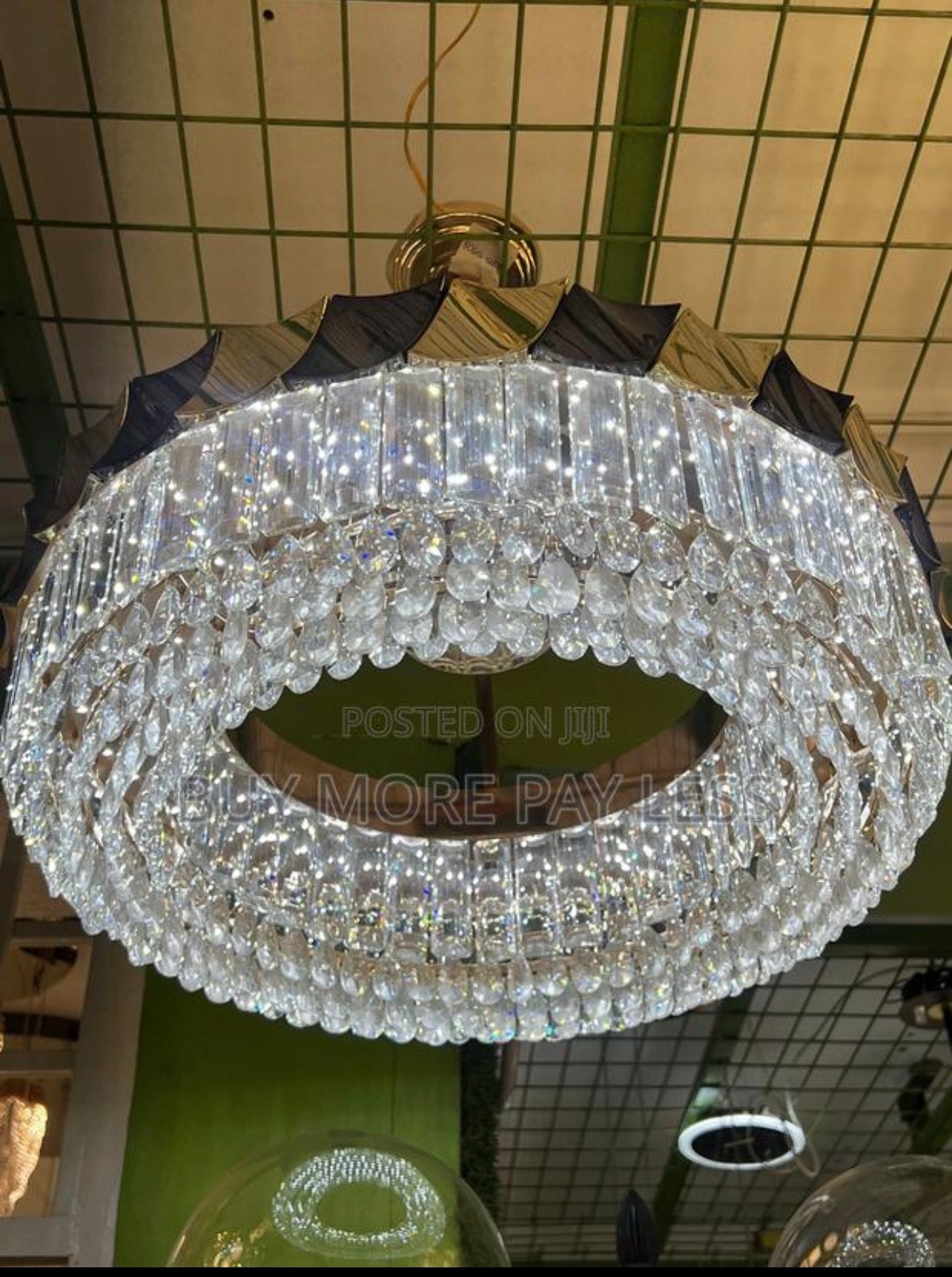 Circular crystal ring chandelier