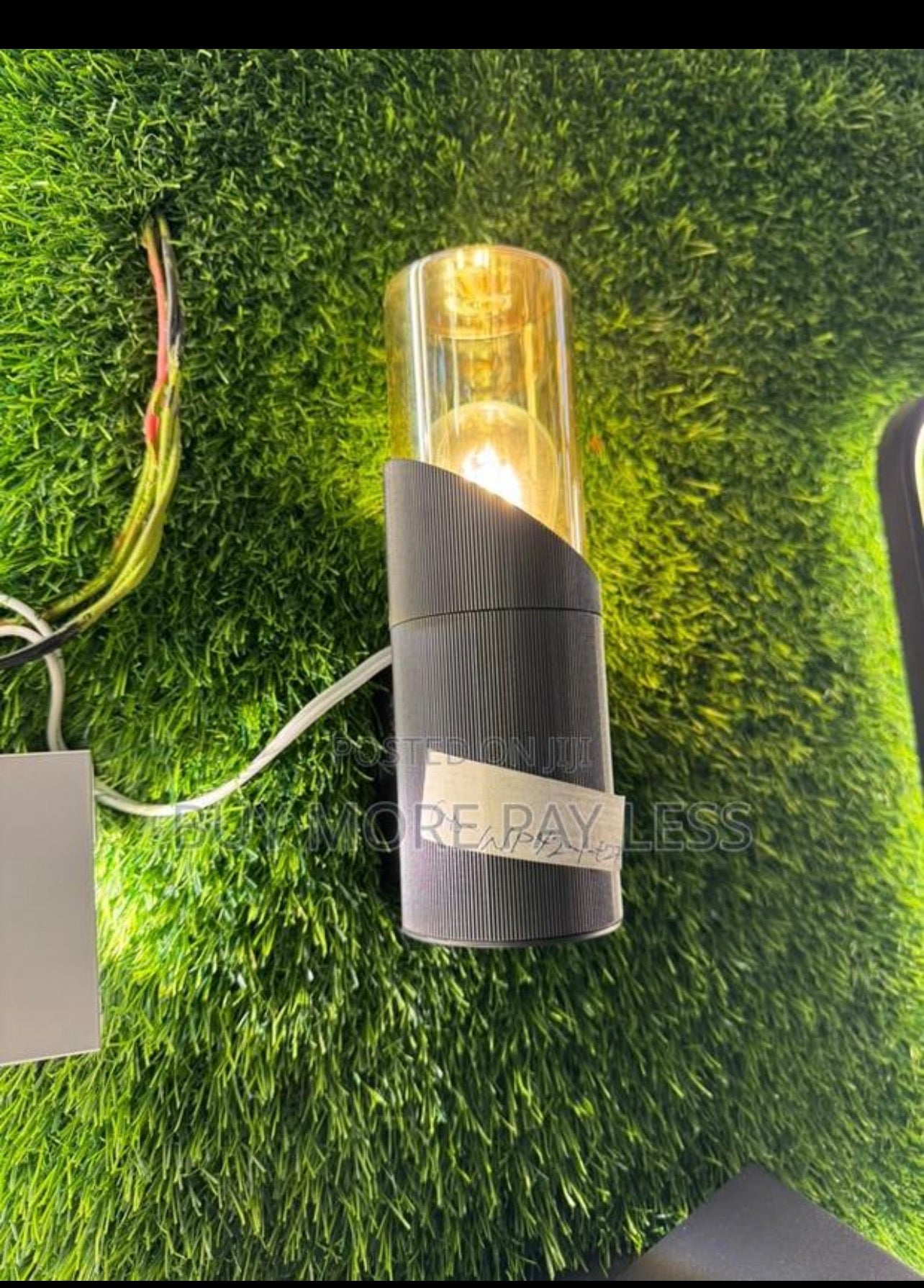 Outdoor wall light sconce