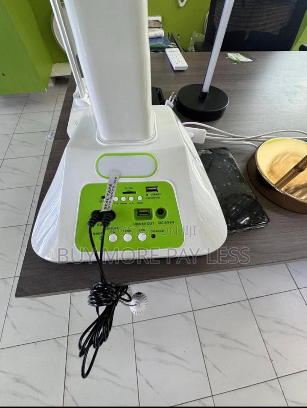 Solar table fan