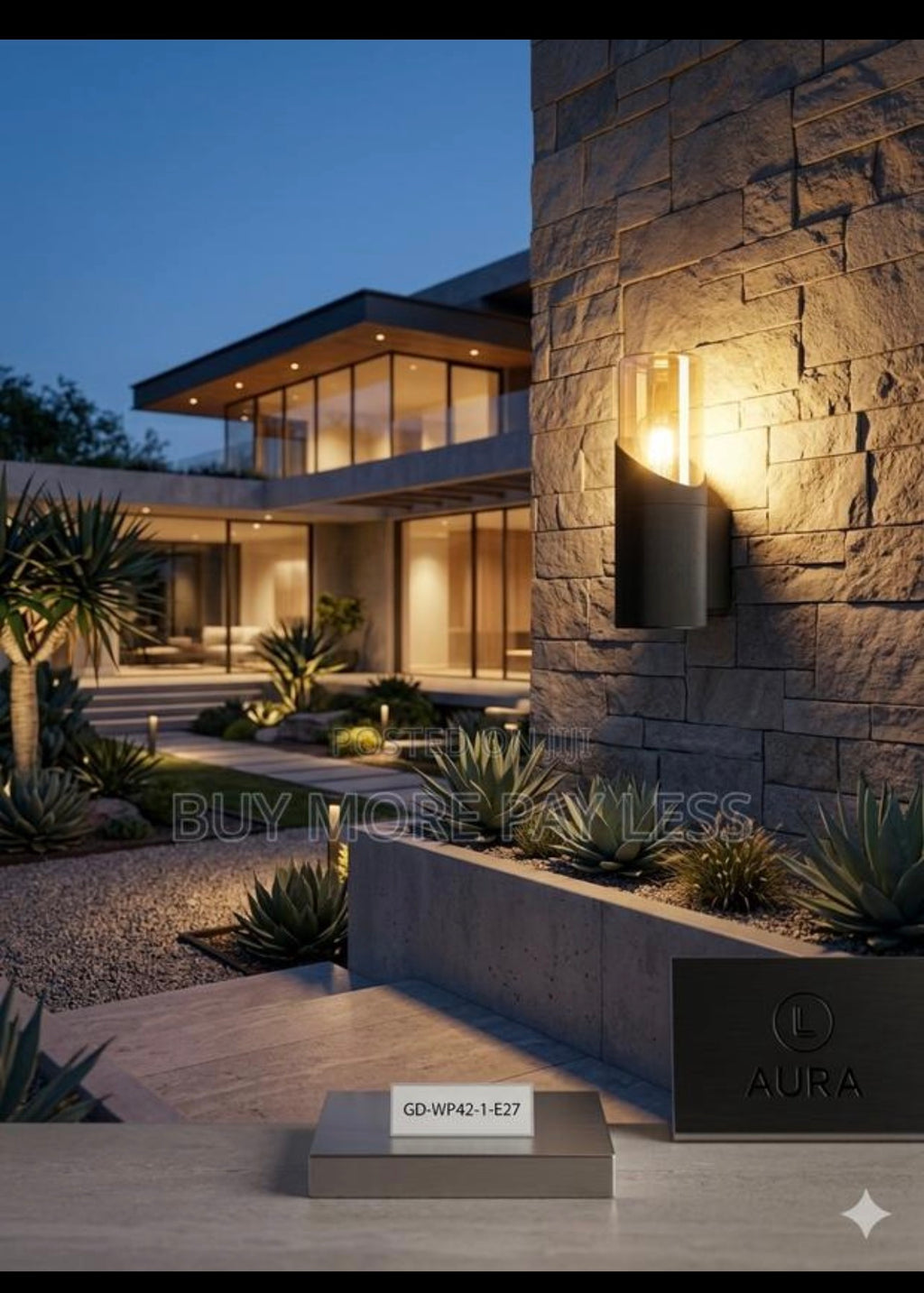 Outdoor wall light sconce
