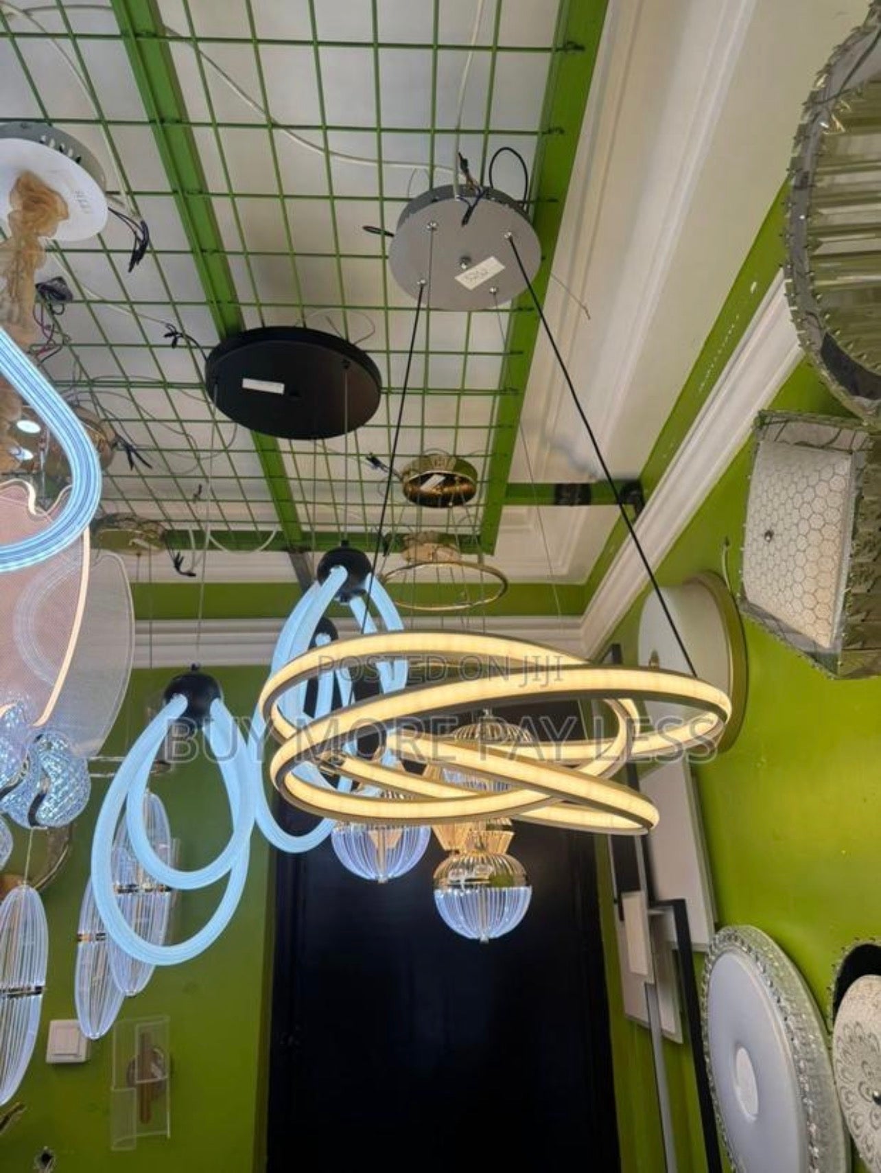 Modern 3-ring pendant light chandelier