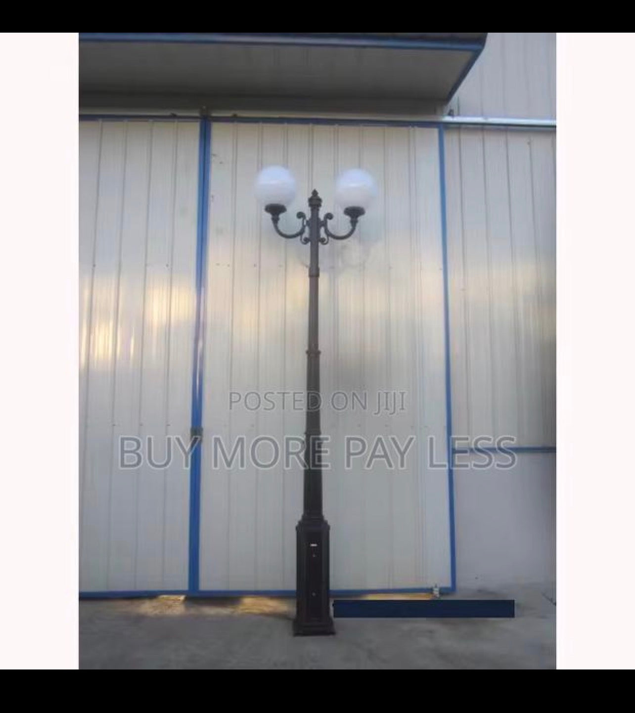 6ft standing garden light