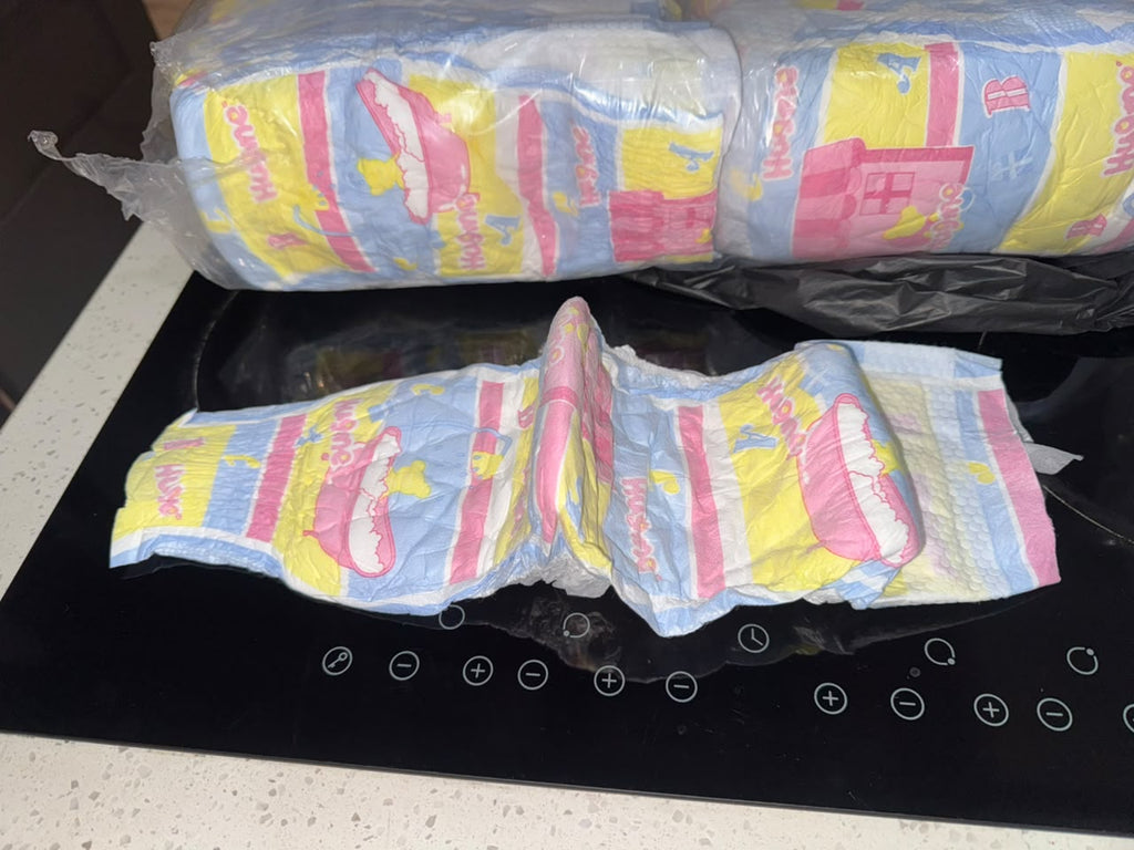 Disposable baby diaper