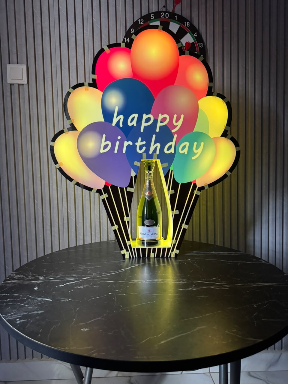 LED Balloon Bottle Presenter