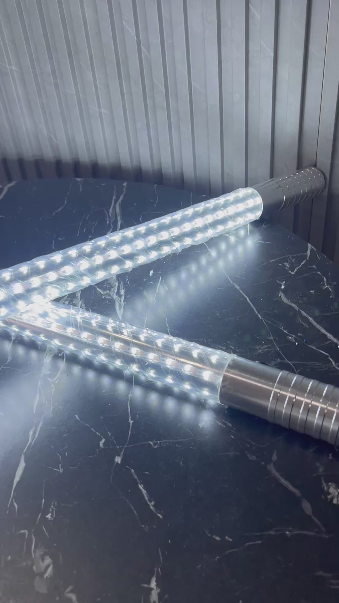 60 cm Rechargeable LED Strobe Baton
